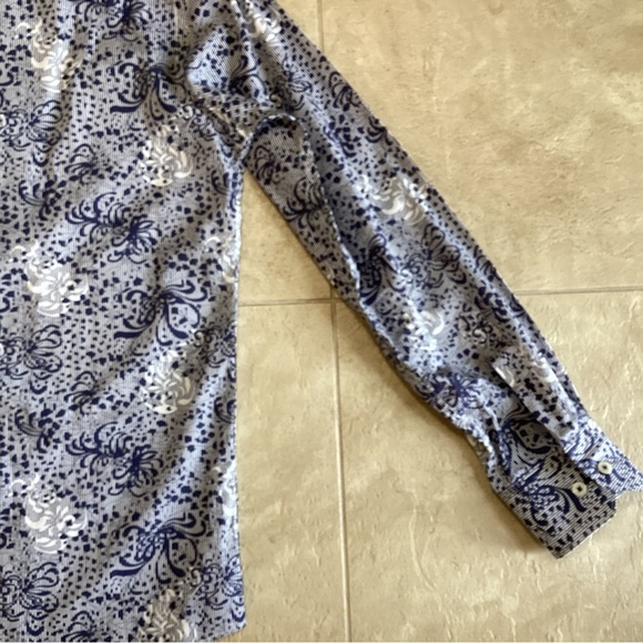 Men’s Bugatchi Uomo long sleeved, shaped fit shirt, size small. - Picture 8 of 8